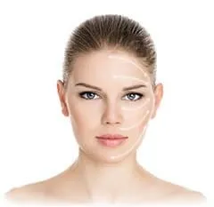 jeune femme avec des traits blancs sur le visage representant la tension de la peau