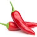 deux piments rouge sur fond blanc - brûleur de graisse naturel deux piments rouge sur fond blanc - brûleur de graisse naturel