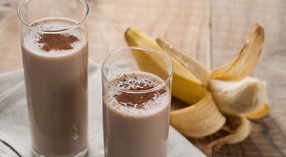 Smoothie à la banane et aux noisettes