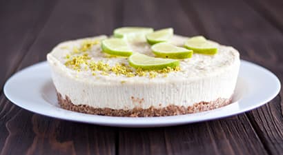 Gâteau au citron vert cru