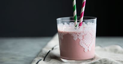 Smoothie au yaourt et aux fraises